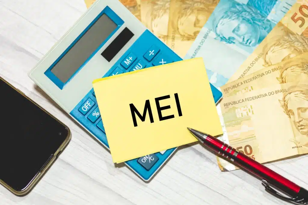 Abrir uma conta MEI? Vale a pena? Benefícios e custos